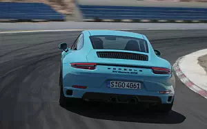   Porsche 911 Carrera GTS - 2017