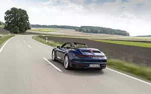   Porsche 911 Carrera Cabriolet (Gentian Blue Metallic) - 2019