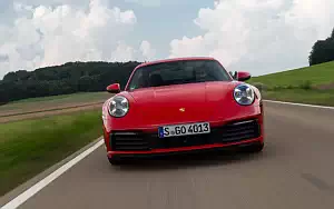   Porsche 911 Carrera Coupe (Guards Red) - 2019