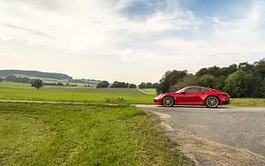   Porsche 911 Carrera Coupe (Guards Red) - 2019