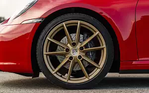   Porsche 911 Carrera Coupe (Guards Red) - 2019