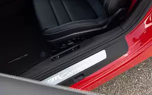   Porsche 911 Carrera Coupe (Guards Red) - 2019