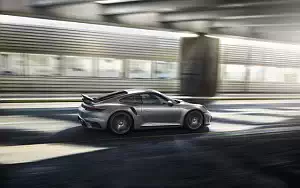   Porsche 911 Turbo S - 2020