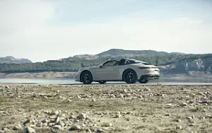   Porsche 911 Targa 4 GTS - 2021