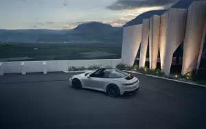   Porsche 911 Targa 4 GTS - 2021