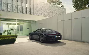  Porsche 911 Targa 4 GTS Edition 50 Years Porsche Design - 2022