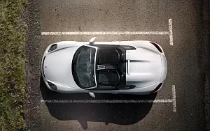   Porsche Boxster Spyder - 2015