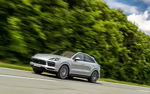   Porsche Cayenne S Coupe (Dolomite Silver Metallic) - 2019