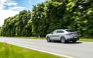   Porsche Cayenne S Coupe (Dolomite Silver Metallic) - 2019