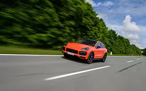   Porsche Cayenne Turbo Coupe (Lava Orange) - 2019