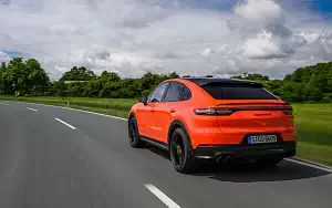   Porsche Cayenne Turbo Coupe (Lava Orange) - 2019