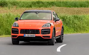   Porsche Cayenne Turbo Coupe (Lava Orange) - 2019