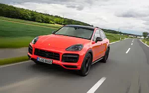   Porsche Cayenne Turbo Coupe (Lava Orange) - 2019