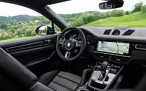   Porsche Cayenne Turbo Coupe (Lava Orange) - 2019