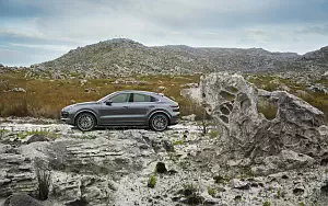   Porsche Cayenne Turbo Coupe - 2019