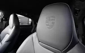   Porsche Cayenne E-Hybrid Coupe SportDesign Package - 2020