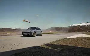   Porsche Cayenne Turbo GT - 2021