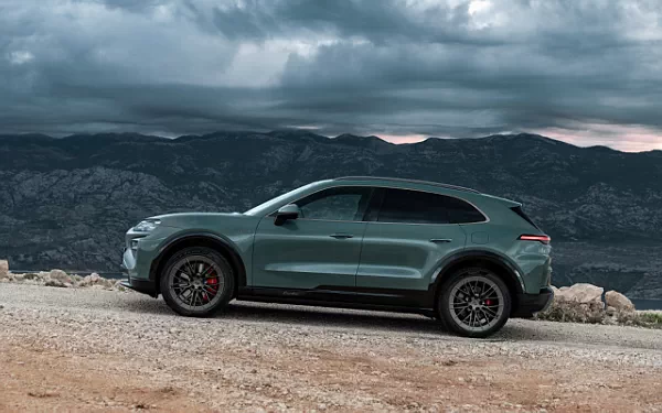 ���� ���������� Porsche Cayenne Turbo Electric - 2026