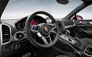   Porsche Cayenne GTS - 2014