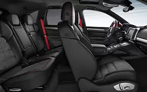   Porsche Cayenne GTS - 2014