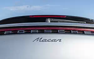   Porsche Macan (Dolomite Silver Metallic) - 2018