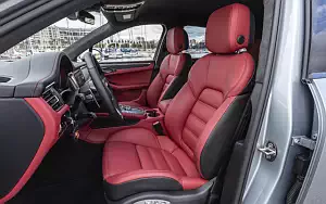   Porsche Macan (Dolomite Silver Metallic) - 2018