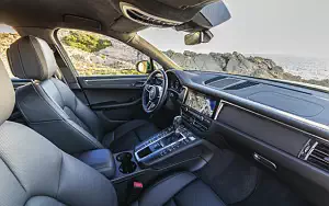  Porsche Macan (Mamba Green Metallic) - 2018