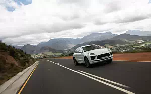   Porsche Macan Turbo (Carrara White Metallic) - 2019