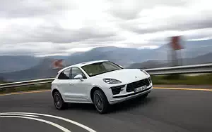   Porsche Macan Turbo (Carrara White Metallic) - 2019
