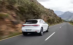   Porsche Macan Turbo (Carrara White Metallic) - 2019