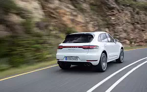   Porsche Macan Turbo (Carrara White Metallic) - 2019