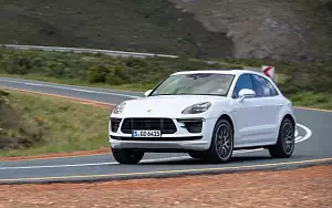   Porsche Macan Turbo (Carrara White Metallic) - 2019