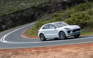   Porsche Macan Turbo (Carrara White Metallic) - 2019