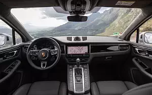   Porsche Macan Turbo (Carrara White Metallic) - 2019