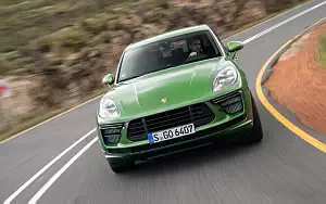   Porsche Macan Turbo (Mamba Green Metallic) - 2019