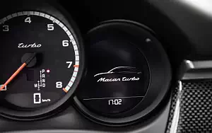   Porsche Macan Turbo (Mamba Green Metallic) - 2019