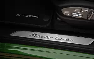   Porsche Macan Turbo (Mamba Green Metallic) - 2019