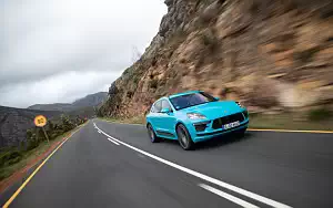   Porsche Macan Turbo (Miami Blue) - 2019