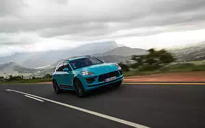   Porsche Macan Turbo (Miami Blue) - 2019