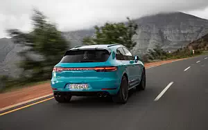   Porsche Macan Turbo (Miami Blue) - 2019