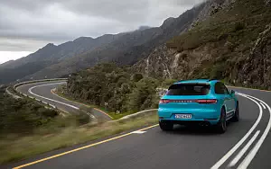   Porsche Macan Turbo (Miami Blue) - 2019