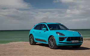   Porsche Macan Turbo (Miami Blue) - 2019