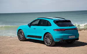   Porsche Macan Turbo (Miami Blue) - 2019