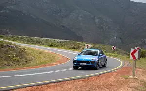   Porsche Macan Turbo (Sapphire Blue Metallic) - 2019