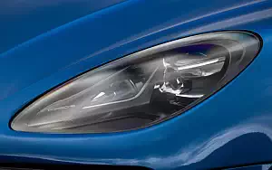   Porsche Macan Turbo (Sapphire Blue Metallic) - 2019