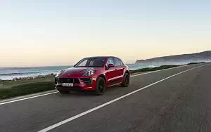   Porsche Macan GTS (Carmine Red) - 2020