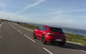   Porsche Macan GTS (Carmine Red) - 2020