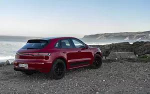   Porsche Macan GTS (Carmine Red) - 2020