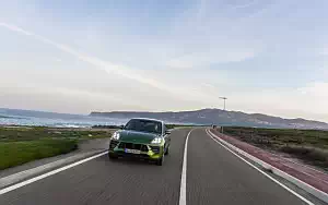   Porsche Macan GTS (Mamba Green Metallic) - 2020