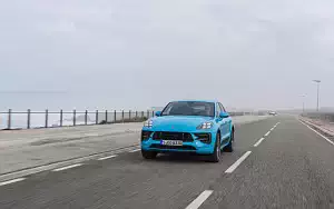   Porsche Macan GTS (Miami Blue) - 2020